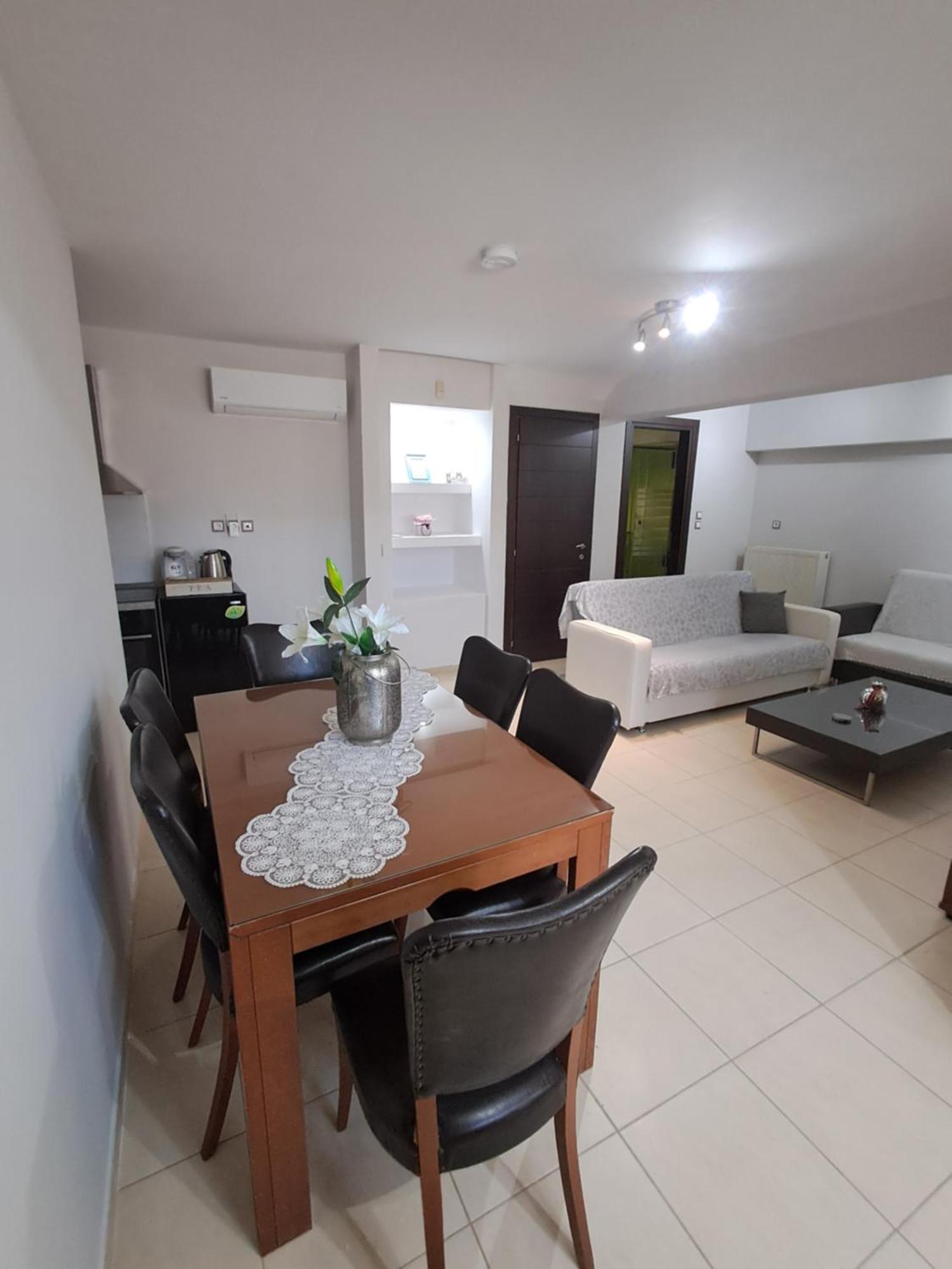 Mary'S Cozy Apartment 亚历山德鲁波利斯 外观 照片